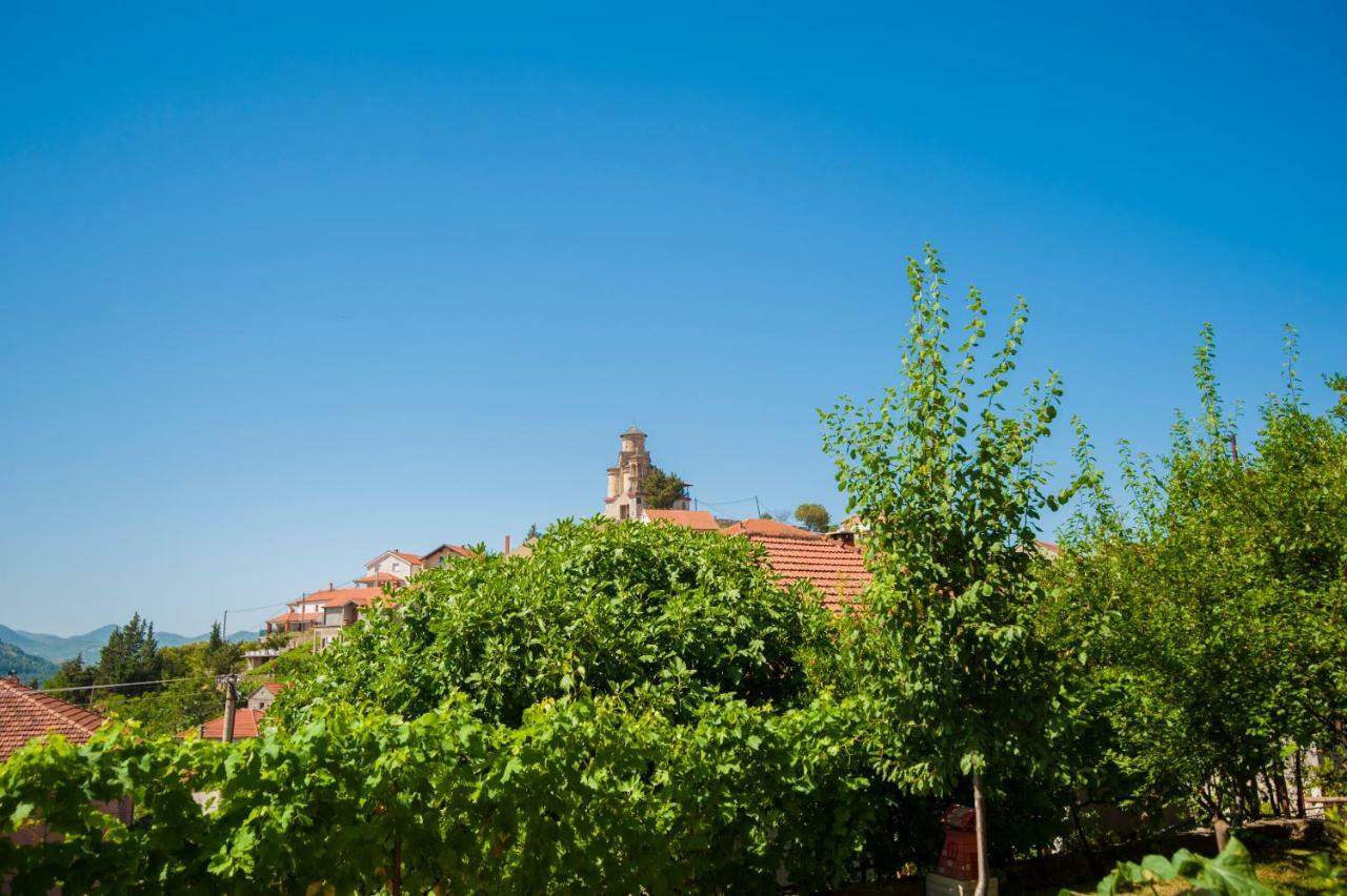 Apartments For Friends Trebinje Exteriör bild
